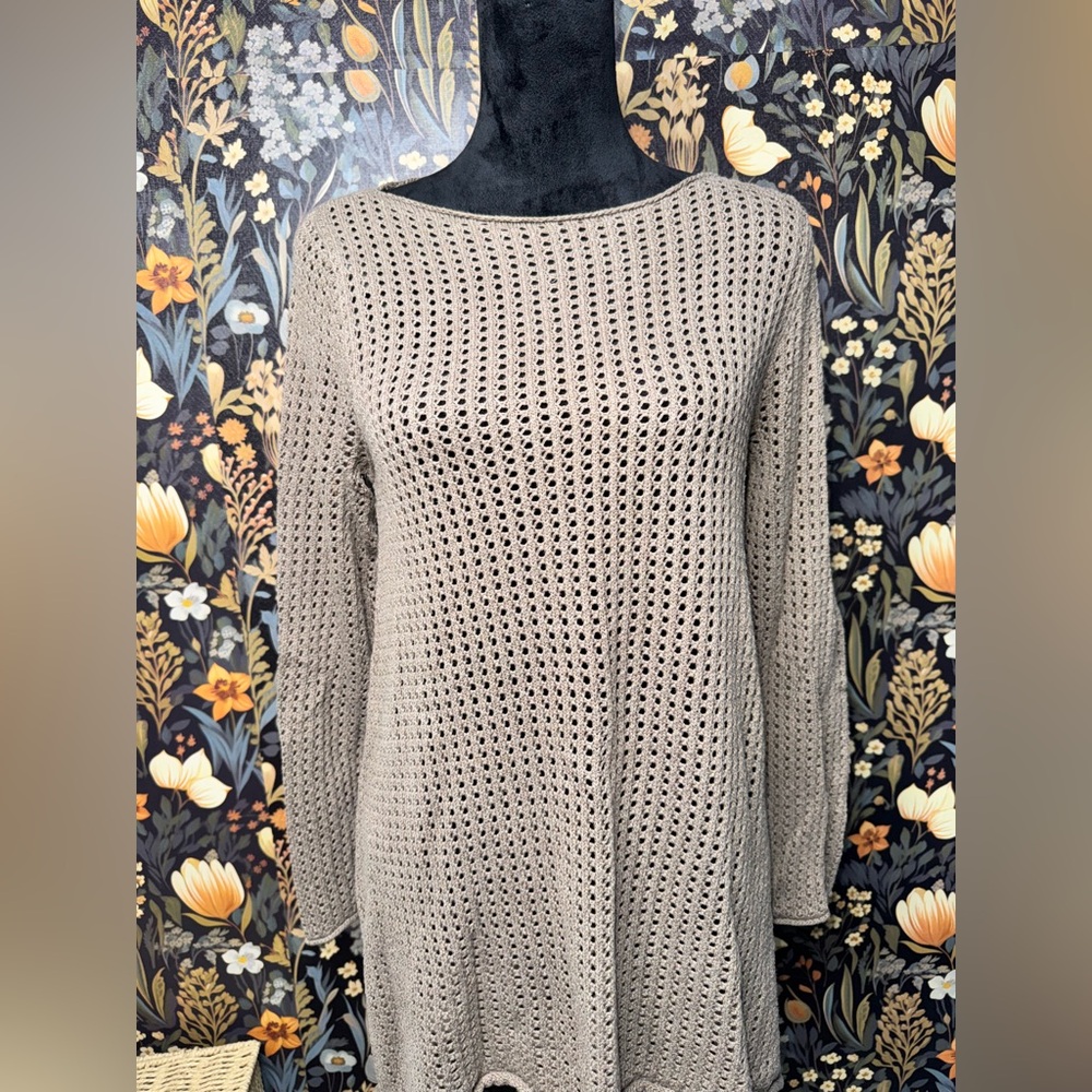 JEANNE PIERRE Tan SWEATER SIZE L 3/4 SLEEVES OPEN KNIT V- NECK